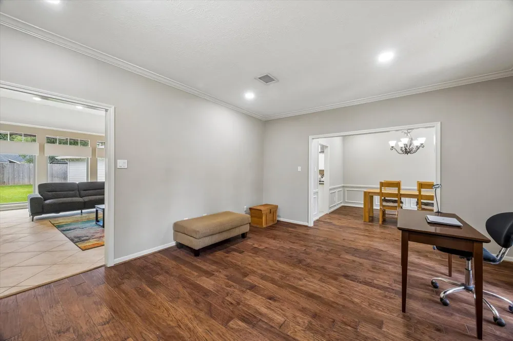 15835 Echo Lodge Drive Houston, TX 77095