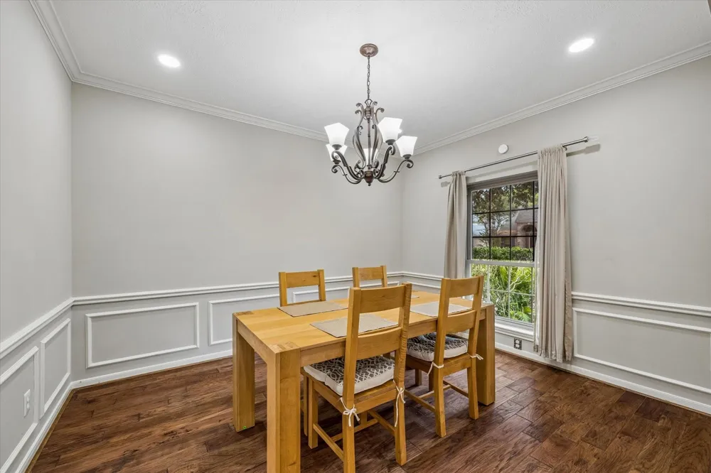 15835 Echo Lodge Drive Houston, TX 77095