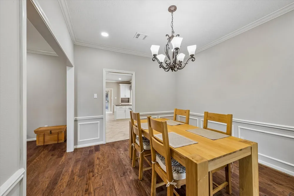 15835 Echo Lodge Drive Houston, TX 77095