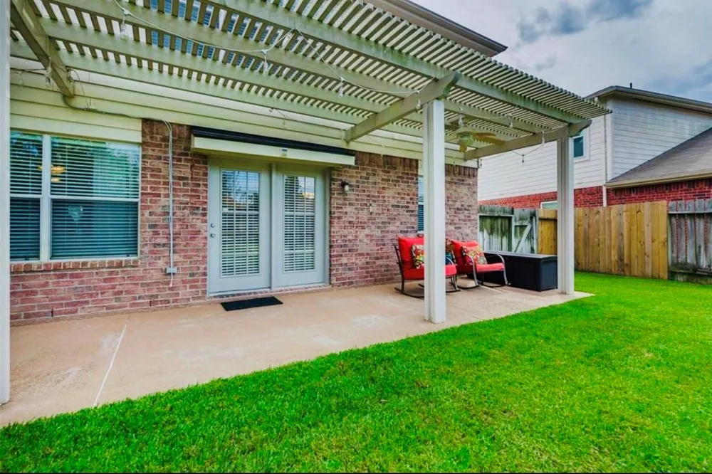 11902 Solon Springs Drive Tomball, TX 77375