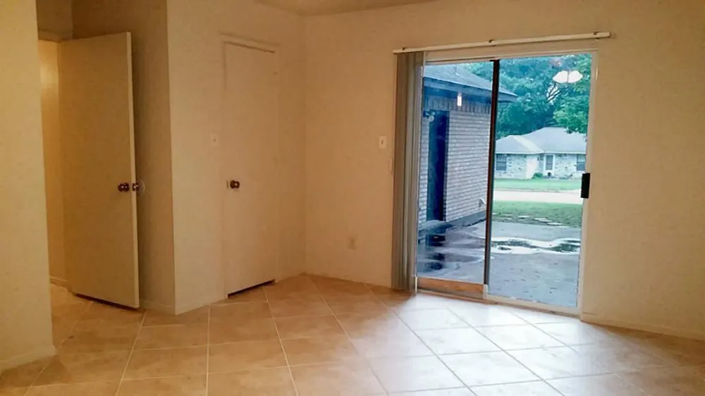 240 Forest Drive Willis, TX 77378