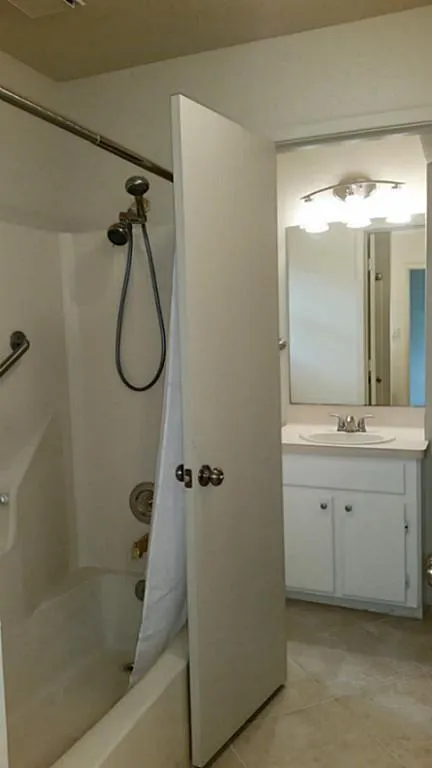 240 Forest Drive Willis, TX 77378
