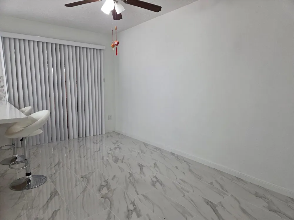 12177 Sharpview Drive Houston, TX 77072