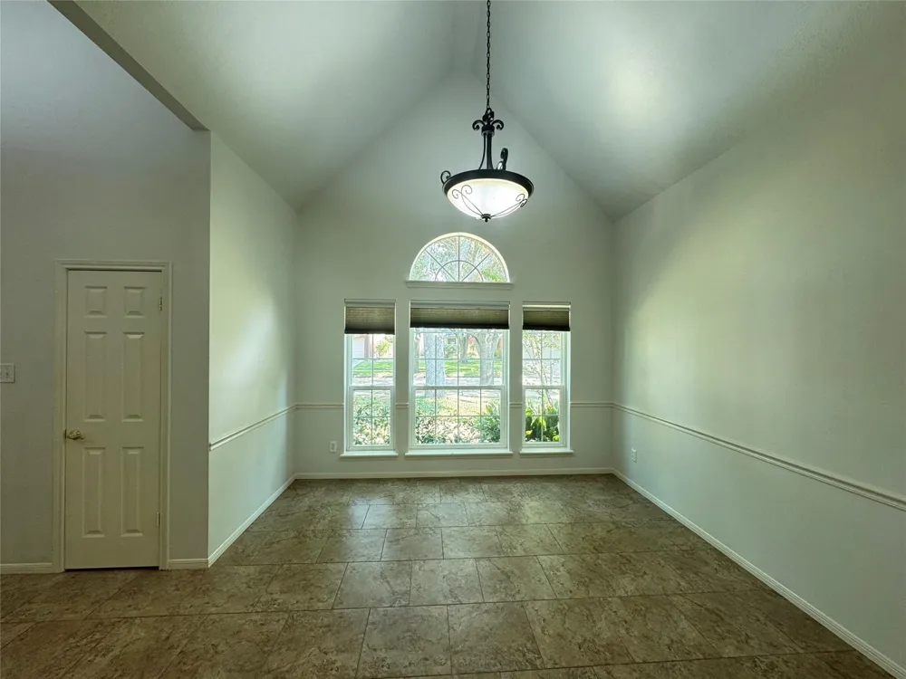 210 Rolling Plains Drive Sugar Land, TX 77479