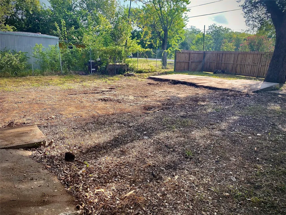 608 S East Avenue Wharton, TX 77488