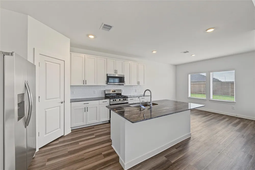 31415 Joshua Knoll Lane Fulshear, TX 77441