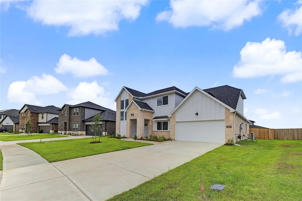 31415 Joshua Knoll Lane Fulshear, TX 77441