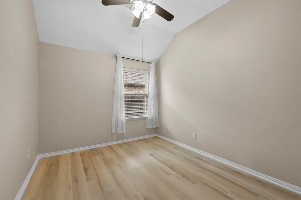 6158 Granger Lane League City, TX 77573