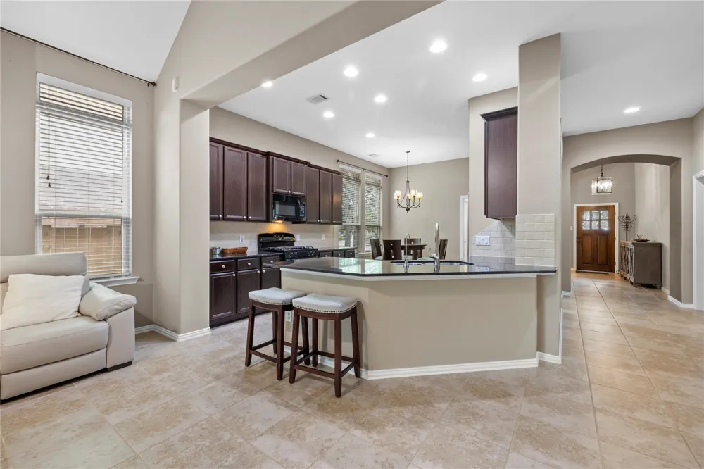 6158 Granger Lane League City, TX 77573