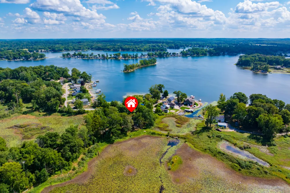 12405 Oak Ridge Road Plainwell, MI 49080