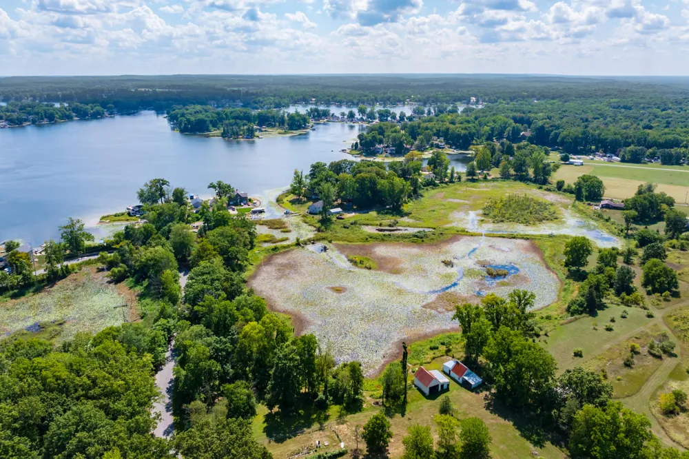 12405 Oak Ridge Road Plainwell, MI 49080