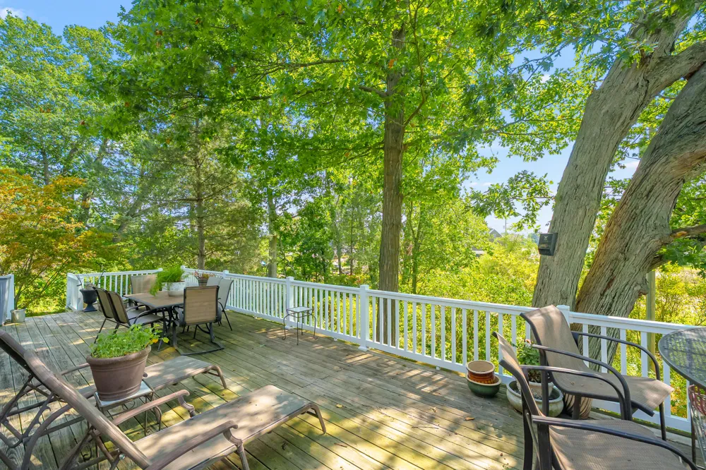 12405 Oak Ridge Road Plainwell, MI 49080