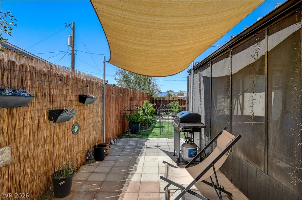 1102 Arapaho Way Boulder City, NV 89005