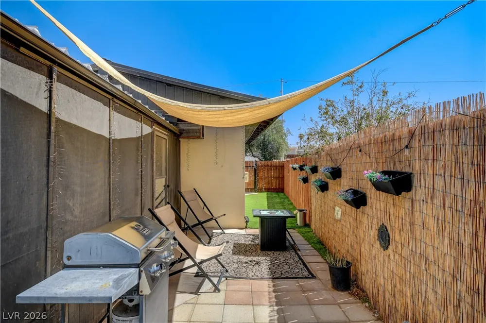 1102 Arapaho Way Boulder City, NV 89005