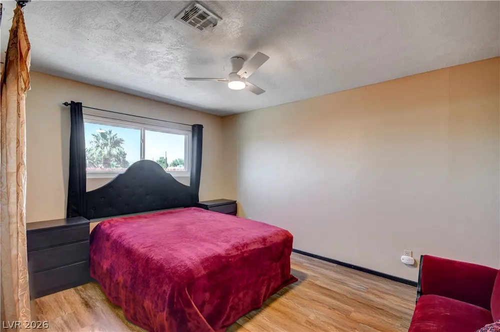 1102 Arapaho Way Boulder City, NV 89005