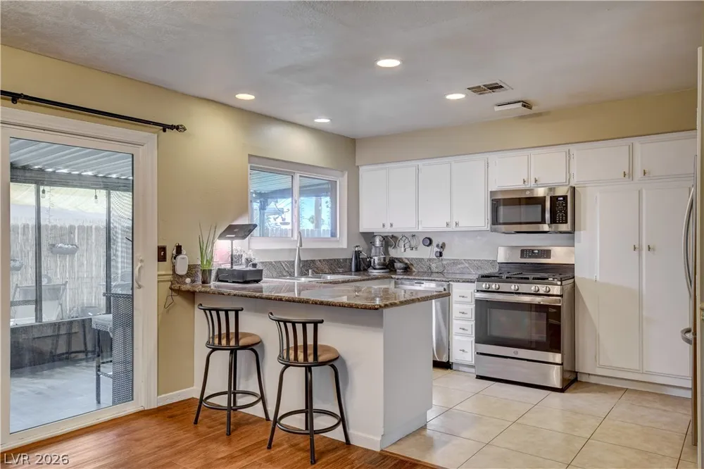 1102 Arapaho Way Boulder City, NV 89005