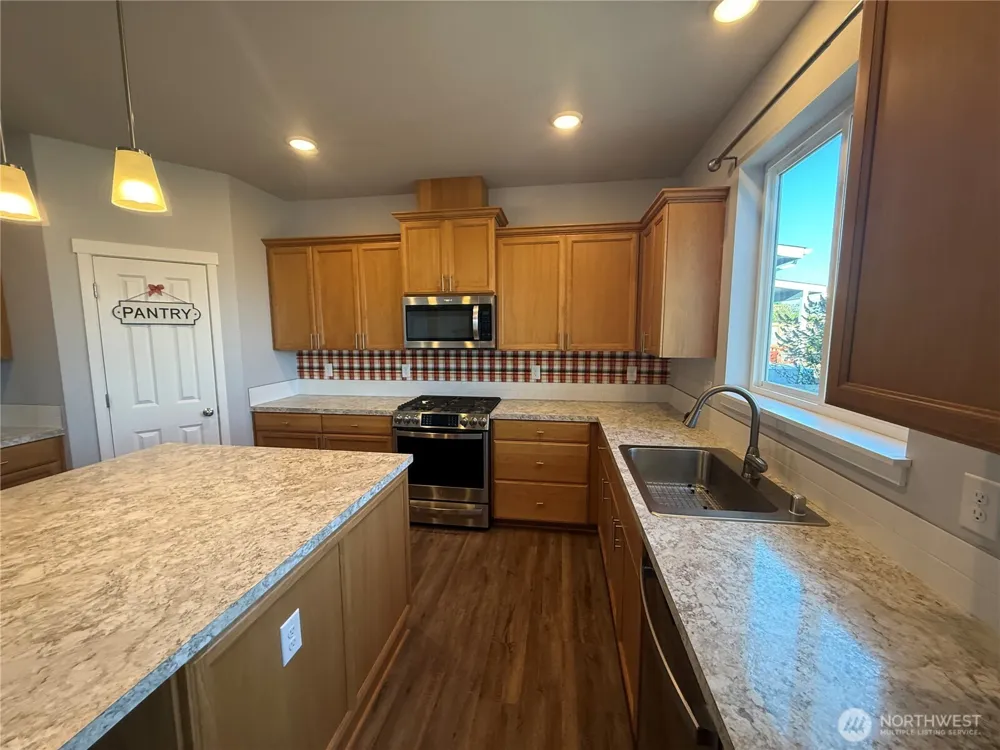 479 SW Sportsmen Ocean Shores, WA 98569