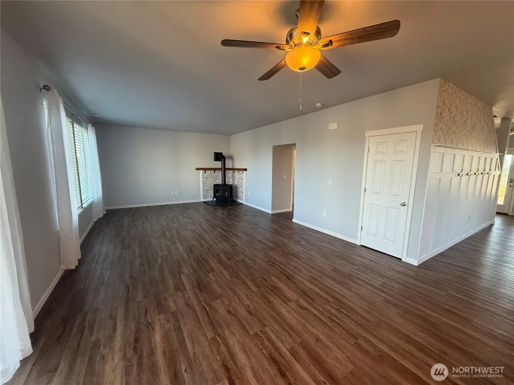 479 SW Sportsmen Ocean Shores, WA 98569