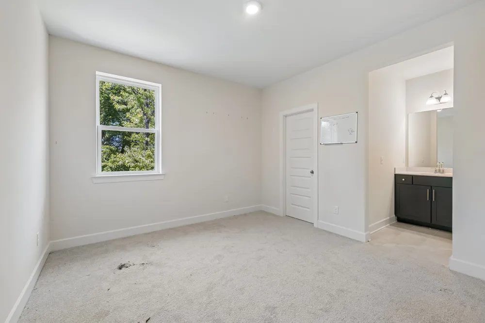 3676 Pierside Dr Hermitage, TN 37076