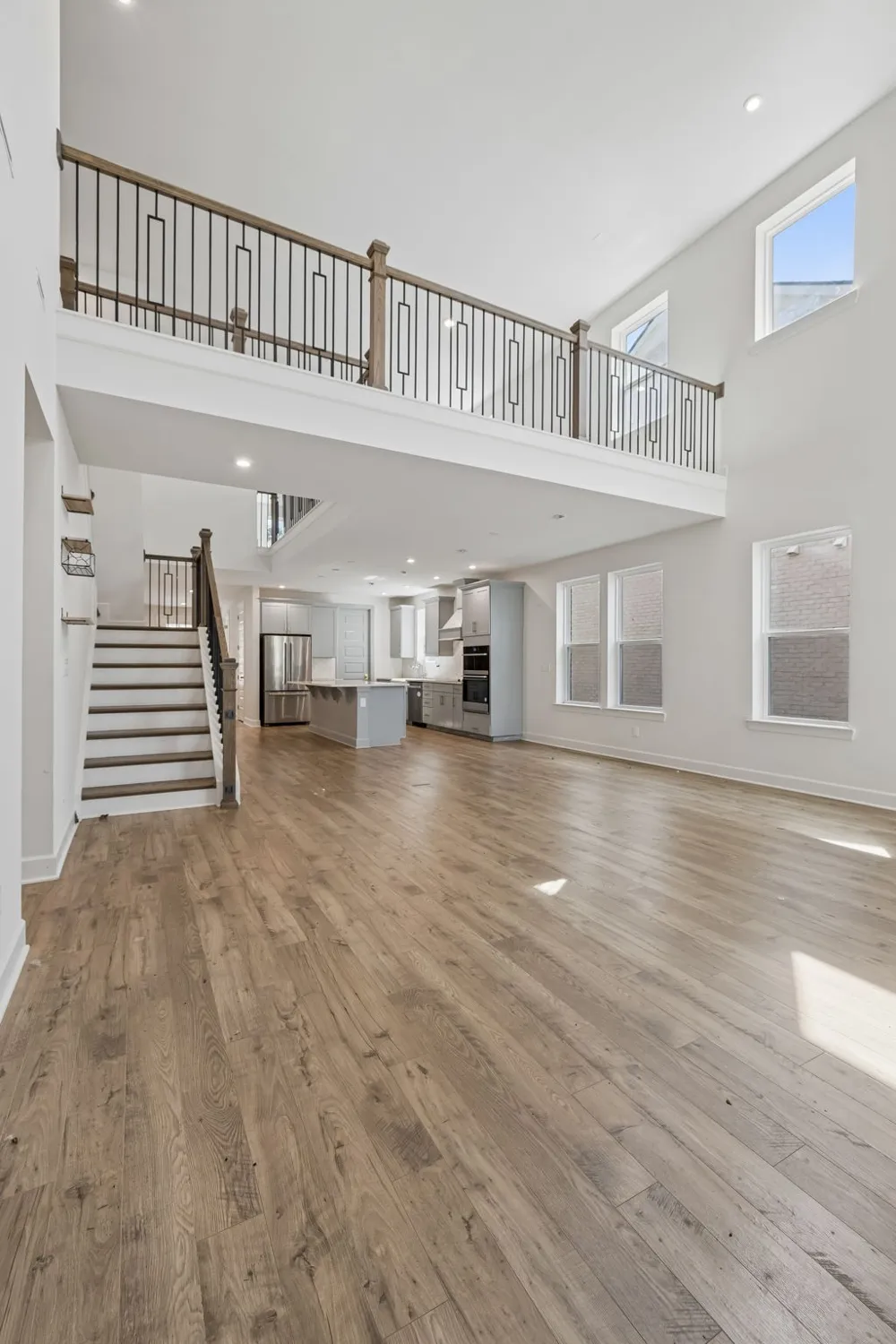 3676 Pierside Dr Hermitage, TN 37076