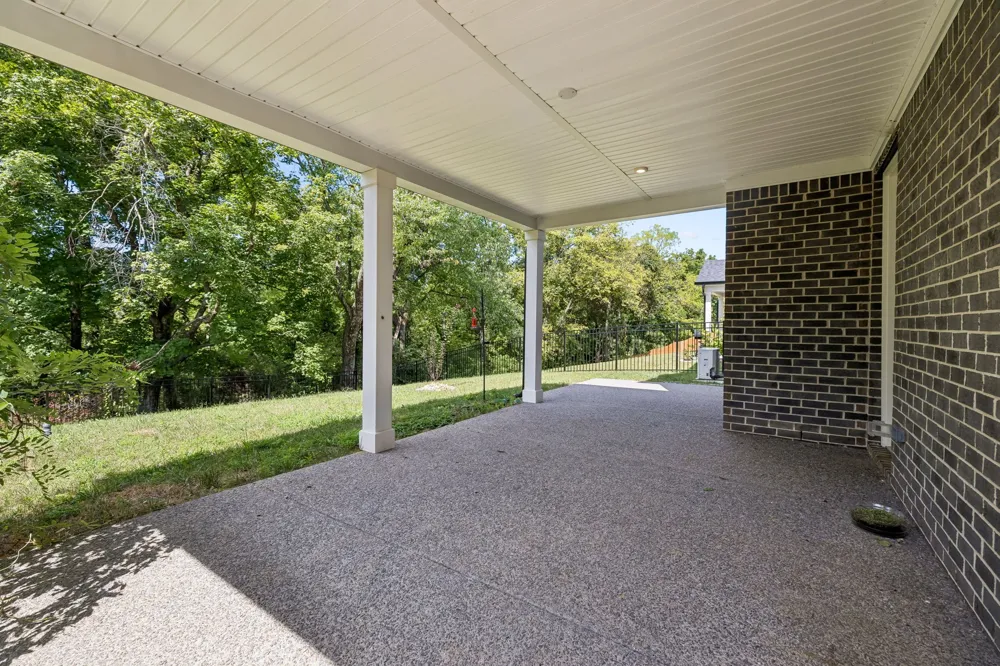 3676 Pierside Dr Hermitage, TN 37076