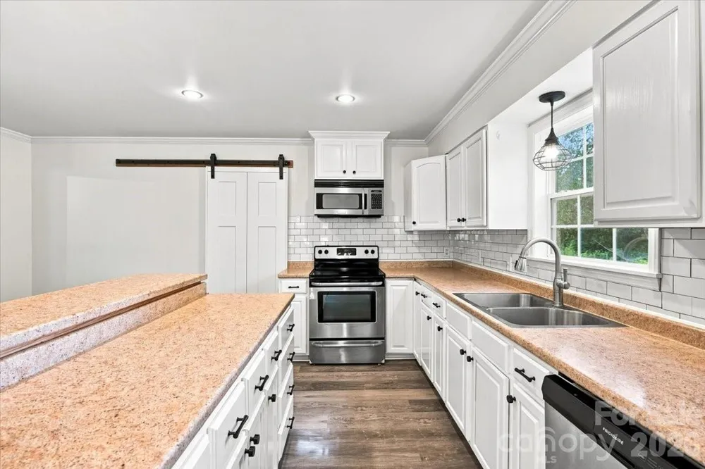 308 Browntown Road Leicester, NC 28748