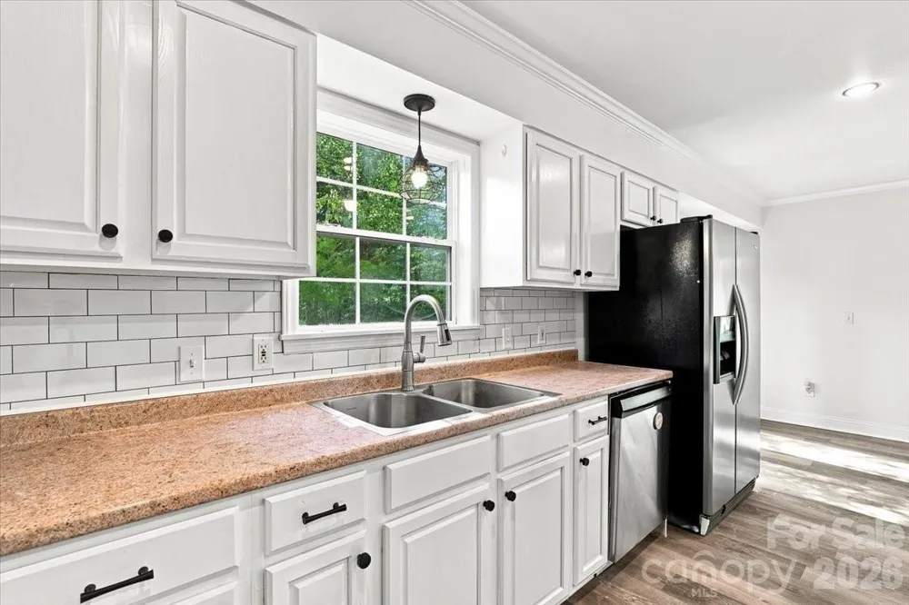 308 Browntown Road Leicester, NC 28748