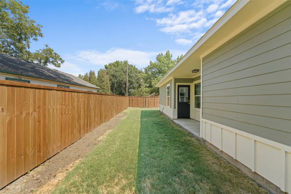 300 S 5th Street Crandall, TX 75114
