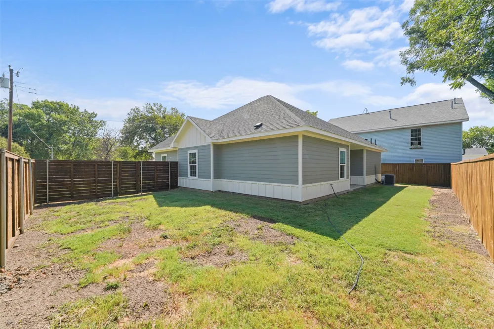 300 S 5th Street Crandall, TX 75114