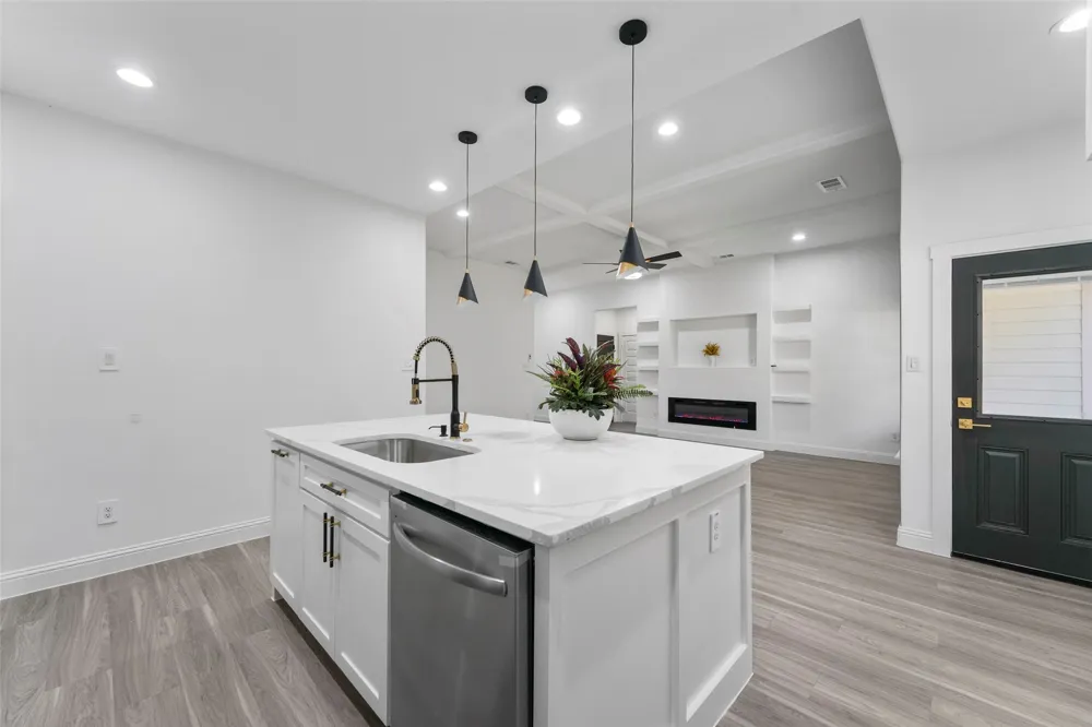 300 S 5th Street Crandall, TX 75114