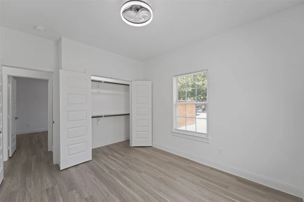 300 S 5th Street Crandall, TX 75114