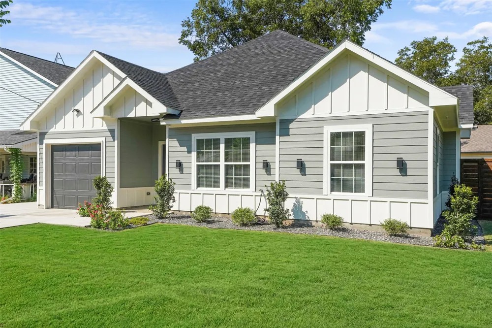 300 S 5th Street Crandall, TX 75114