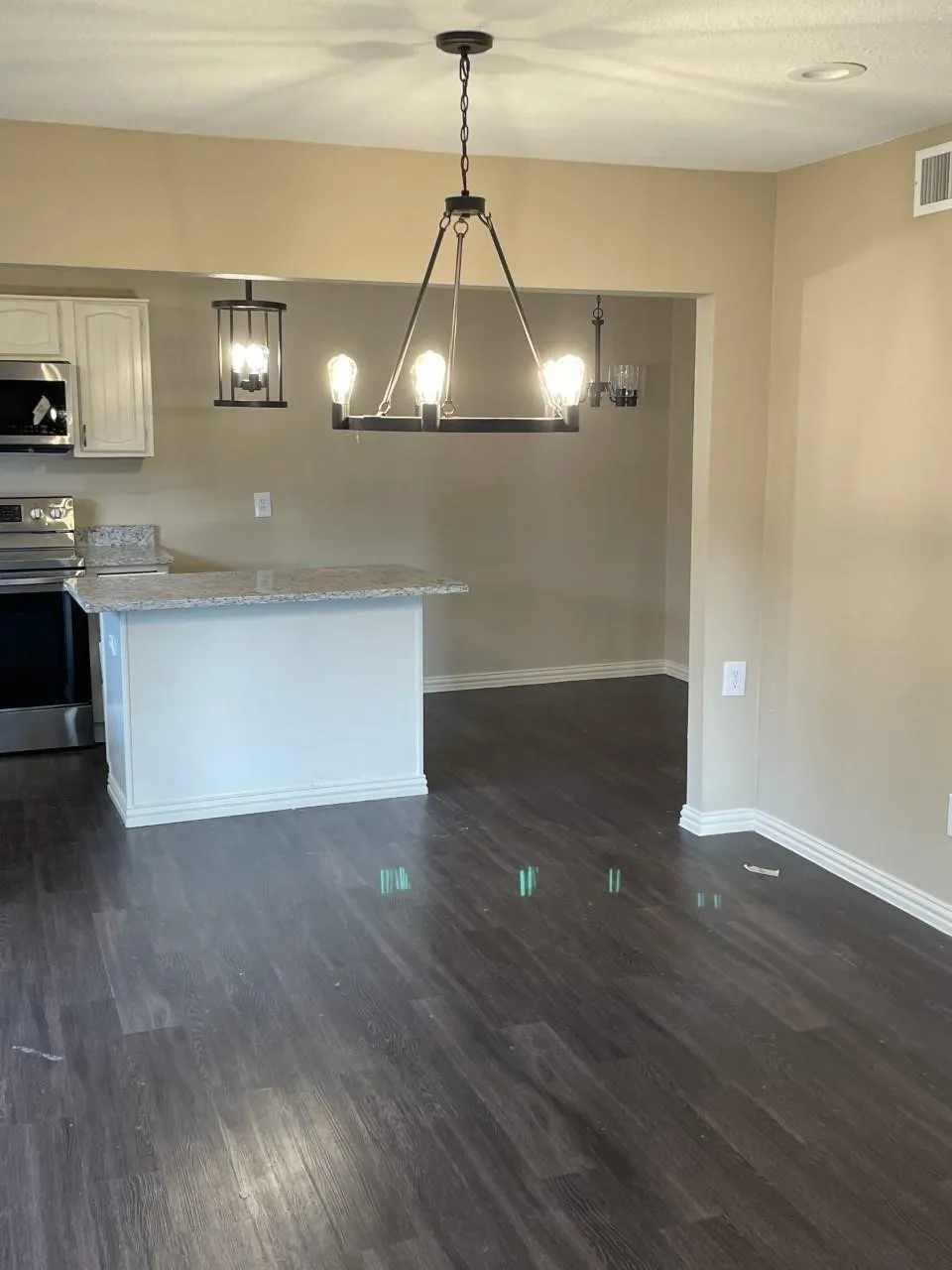 2008 Loma Verde Drive Bedford, TX 76021