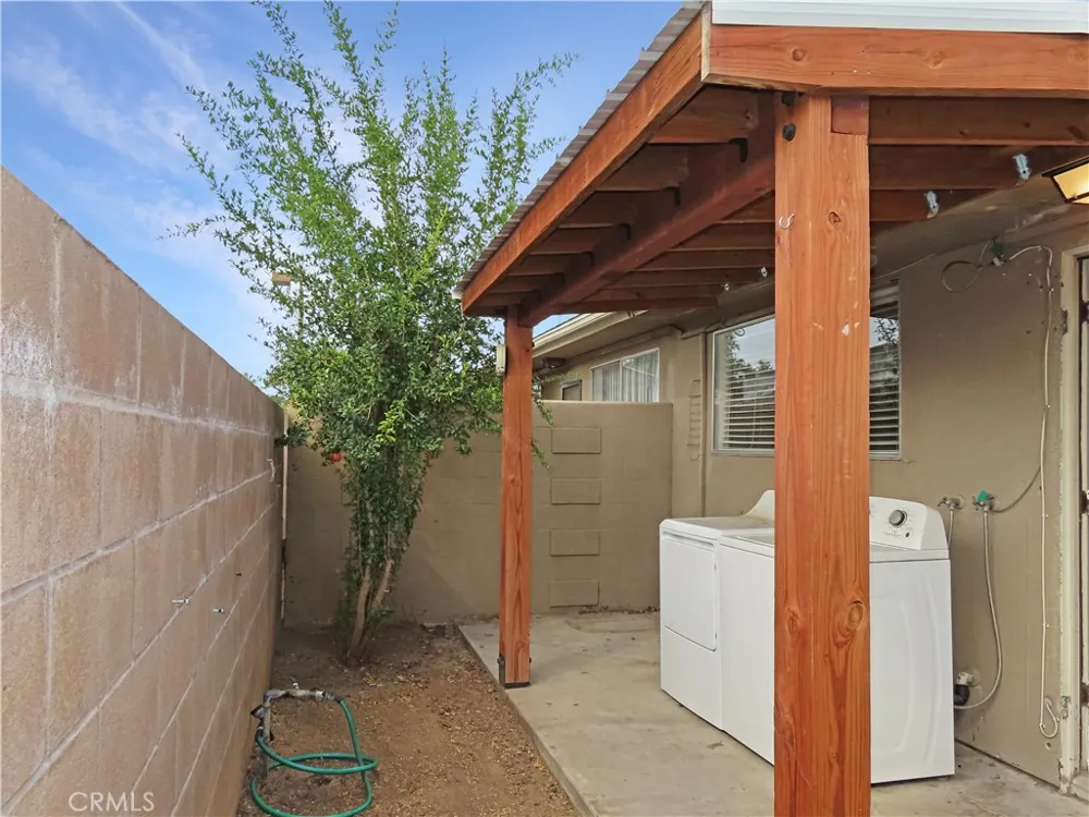 4723 Jackson Street #31 Riverside, CA 92503