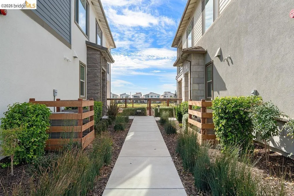 2260 SOLACE VISTA Fairfield, CA 94533