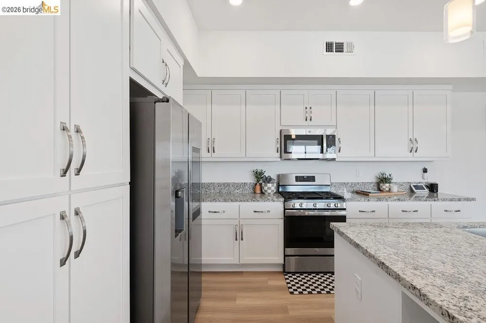 2260 SOLACE VISTA Fairfield, CA 94533