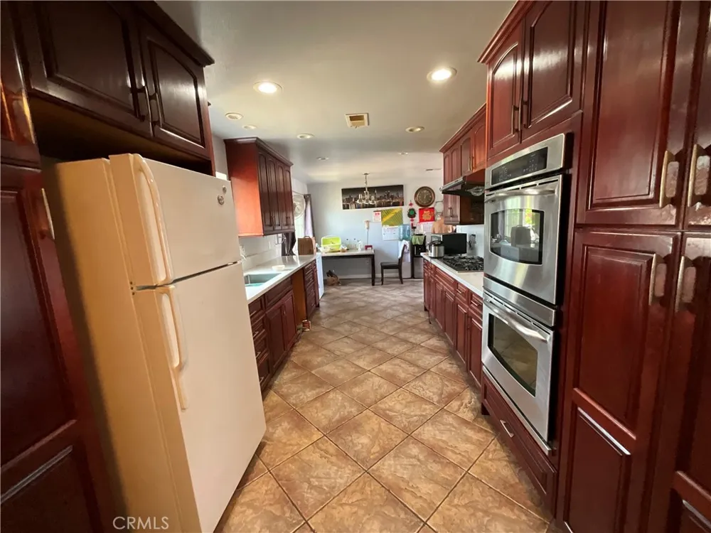 1120 Valencia Hacienda Heights, CA 91745