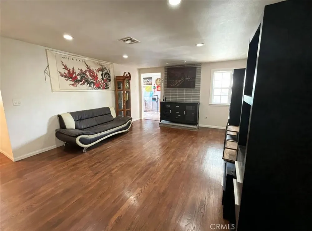 1120 Valencia Hacienda Heights, CA 91745