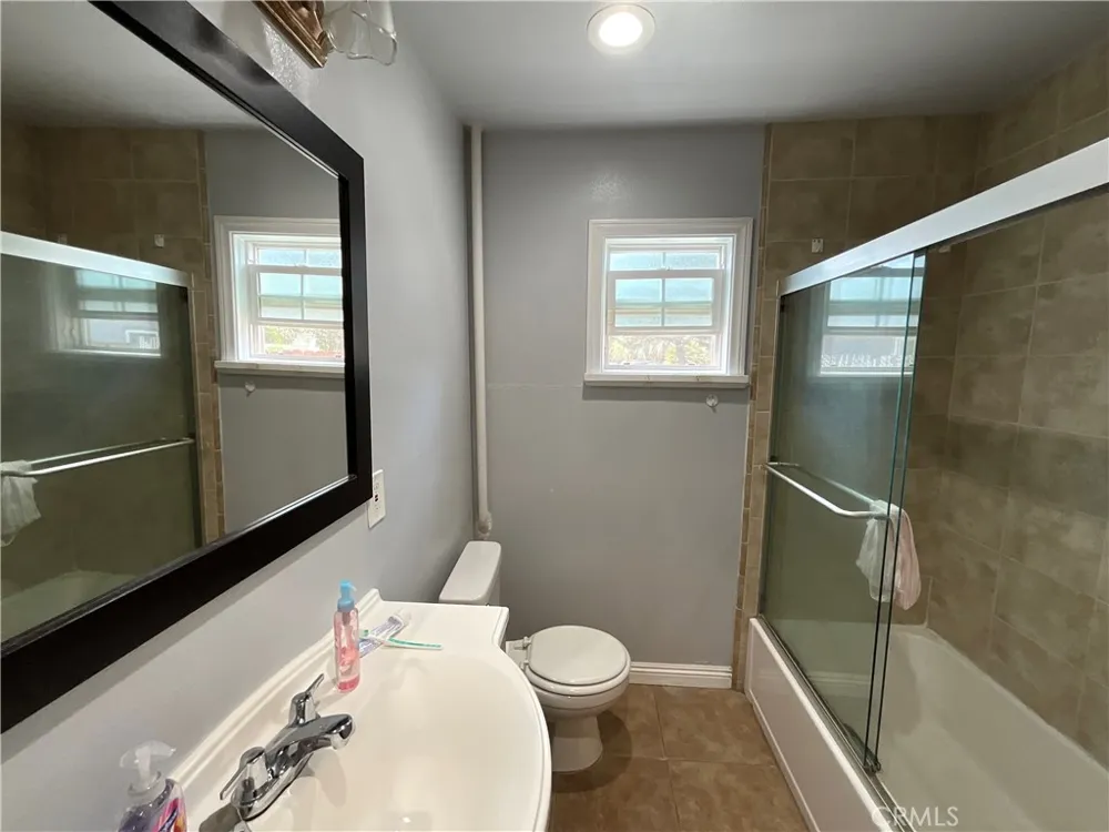 1120 Valencia Hacienda Heights, CA 91745