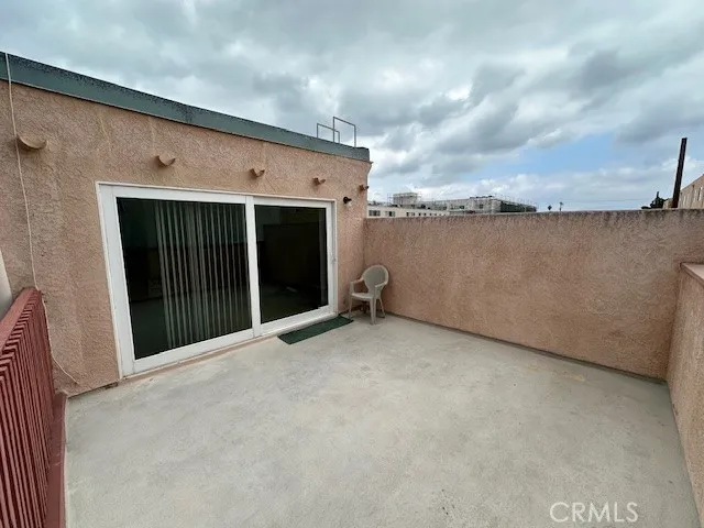 7924 Woodman #80 Panorama City, CA 91402