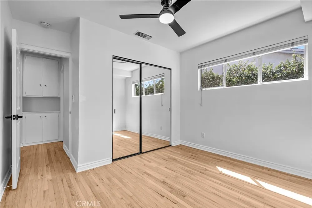6106 Wilkinson Avenue Valley Glen, CA 91606