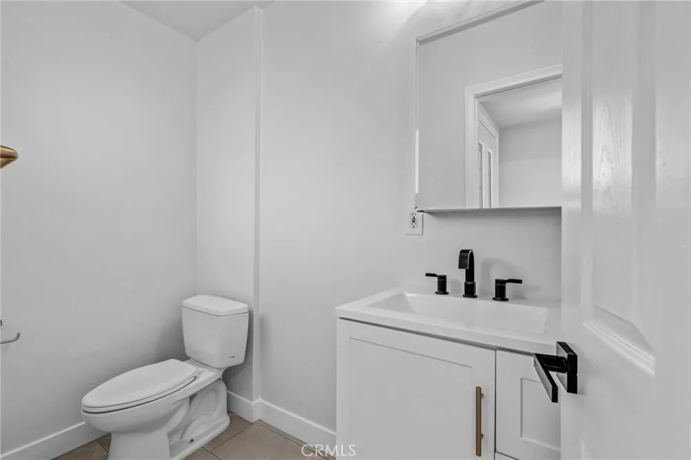 6106 Wilkinson Avenue Valley Glen, CA 91606