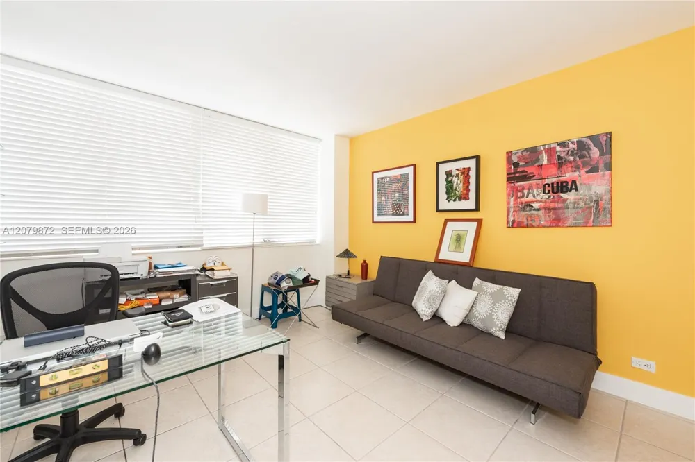 1408 Brickell Bay Dr #1215 Miami, FL 33131