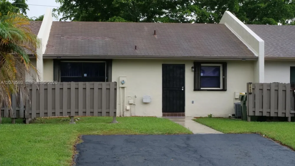 1441 Woodpecker St #1441 Homestead, FL 33035