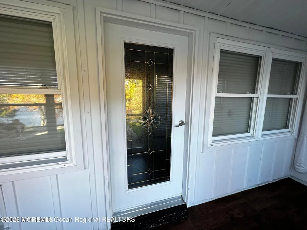 106 E Edinburgh Lane Lakewood, NJ 08701