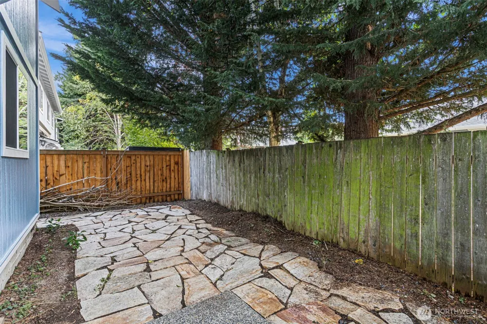 20627 Circle Bluff Drive Arlington, WA 98223