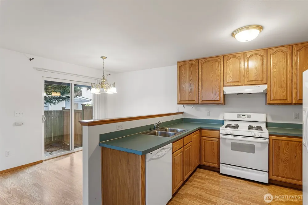 20627 Circle Bluff Drive Arlington, WA 98223
