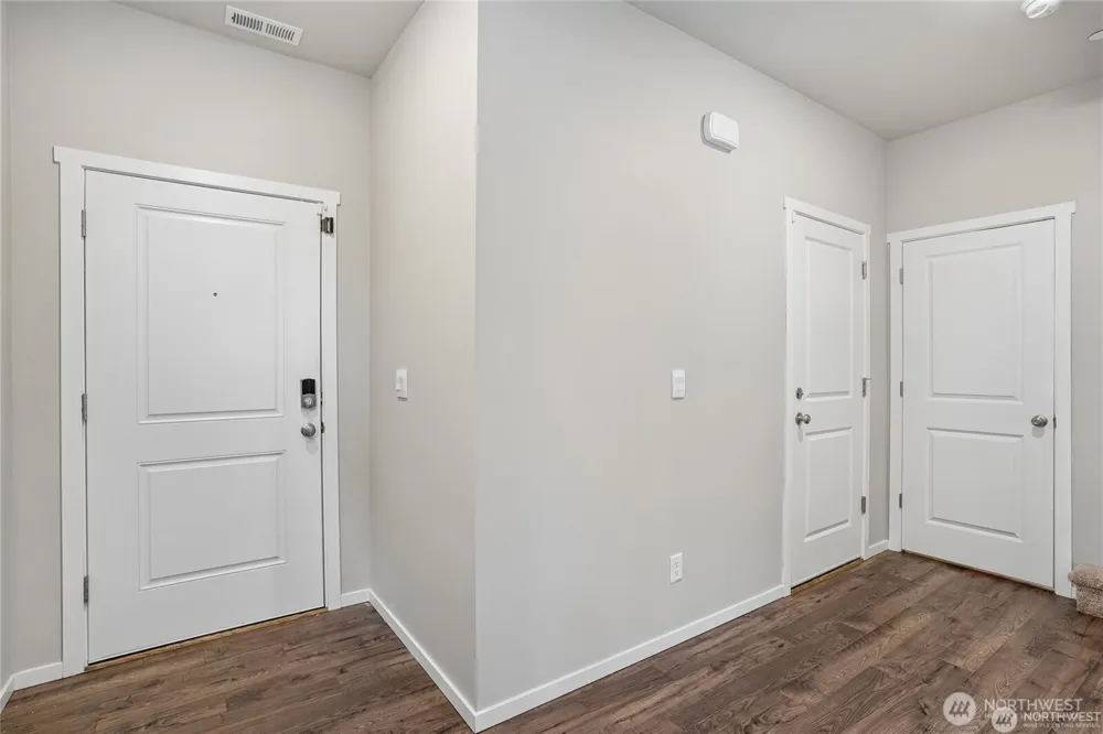 18772 Lipoma Place E Puyallup, WA 98374