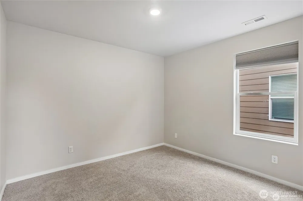 18772 Lipoma Place E Puyallup, WA 98374