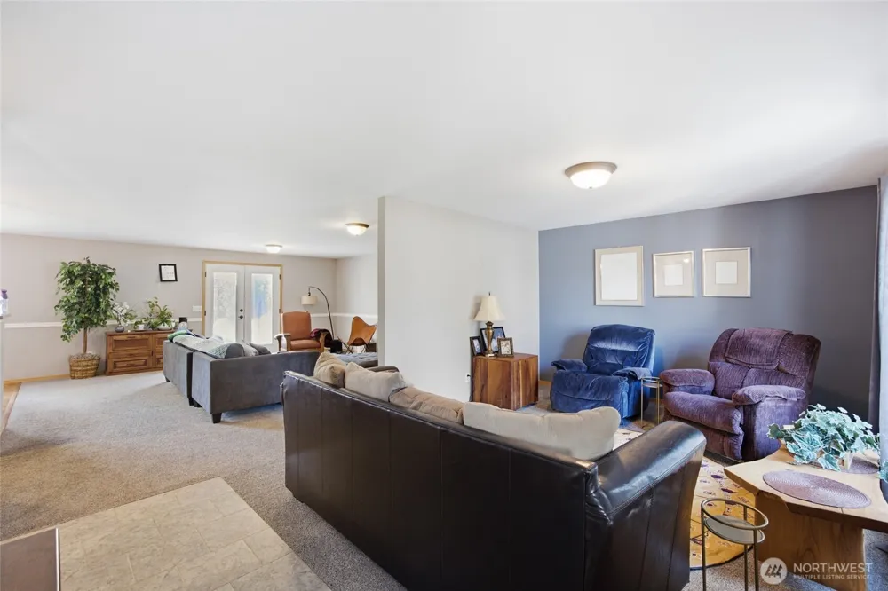 329 E Belair Drive Moses Lake, WA 98837